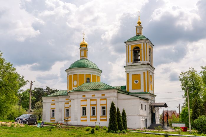 Церковь Усекновения главы Иоанна Предтечи в Чехове