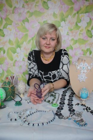 Выставка «Волшебные нити»