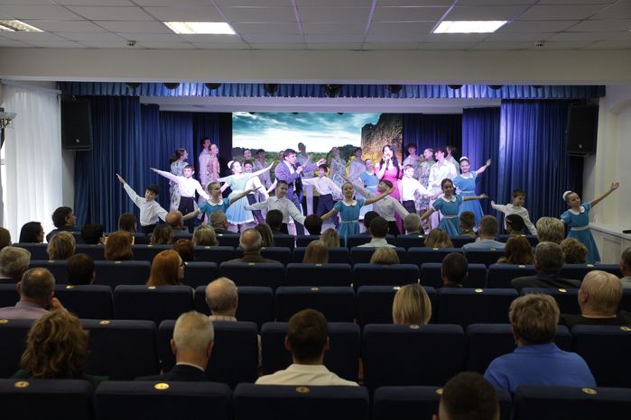 С праздником труда поздравили специалистов отрасли городского хозяйства Подмосковья