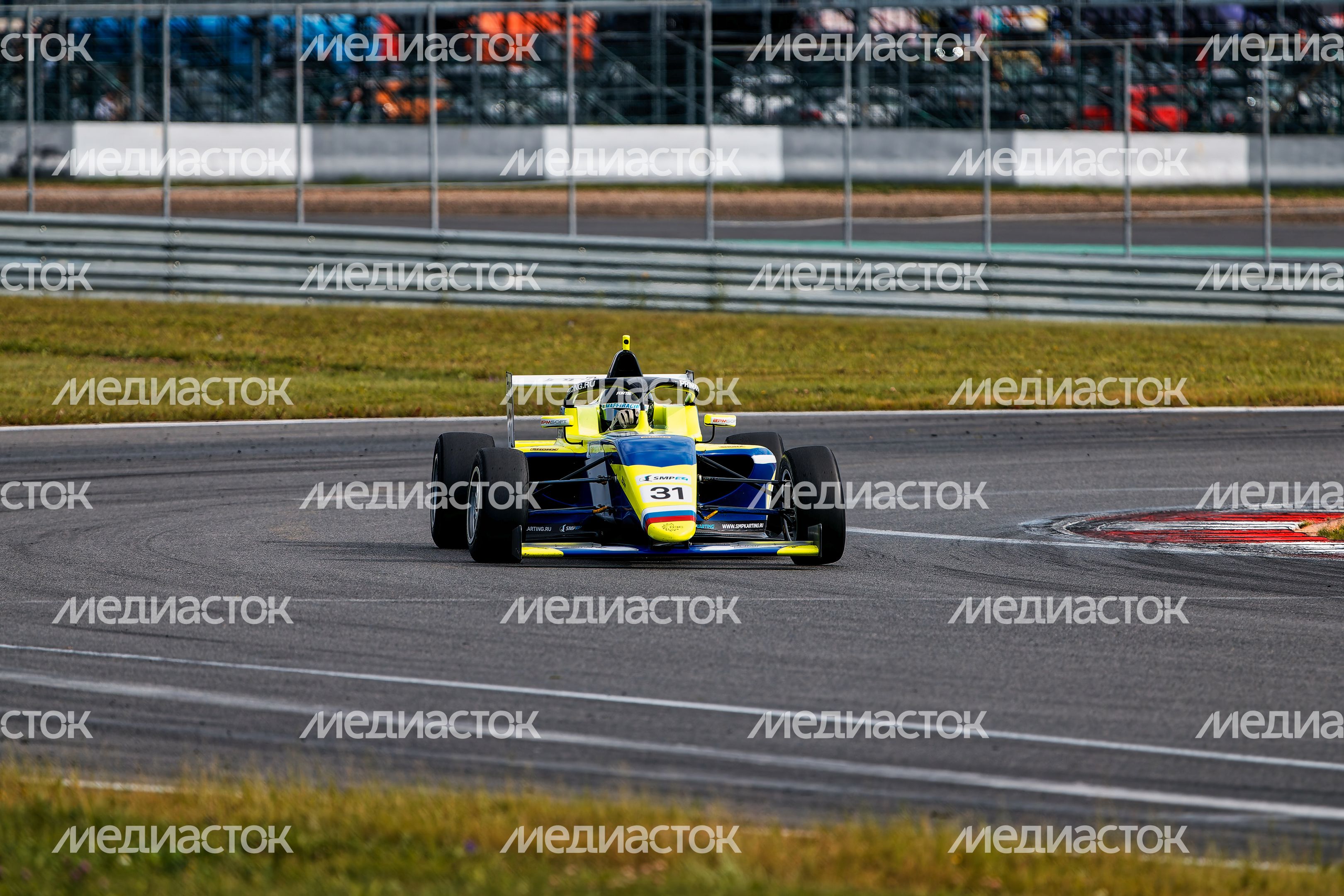 VI этап российской серии кольцевых гонок на автодроме Moscow Raceway