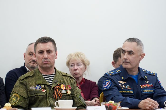 Андрей Воробьев и Игорь Щёголев встретились с финалистами программы "Герои Подмосковья"