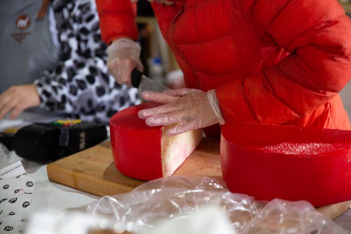 Открытие IV Всероссийского фестиваля фермерской продукции «Сыр. Пир. Мир»