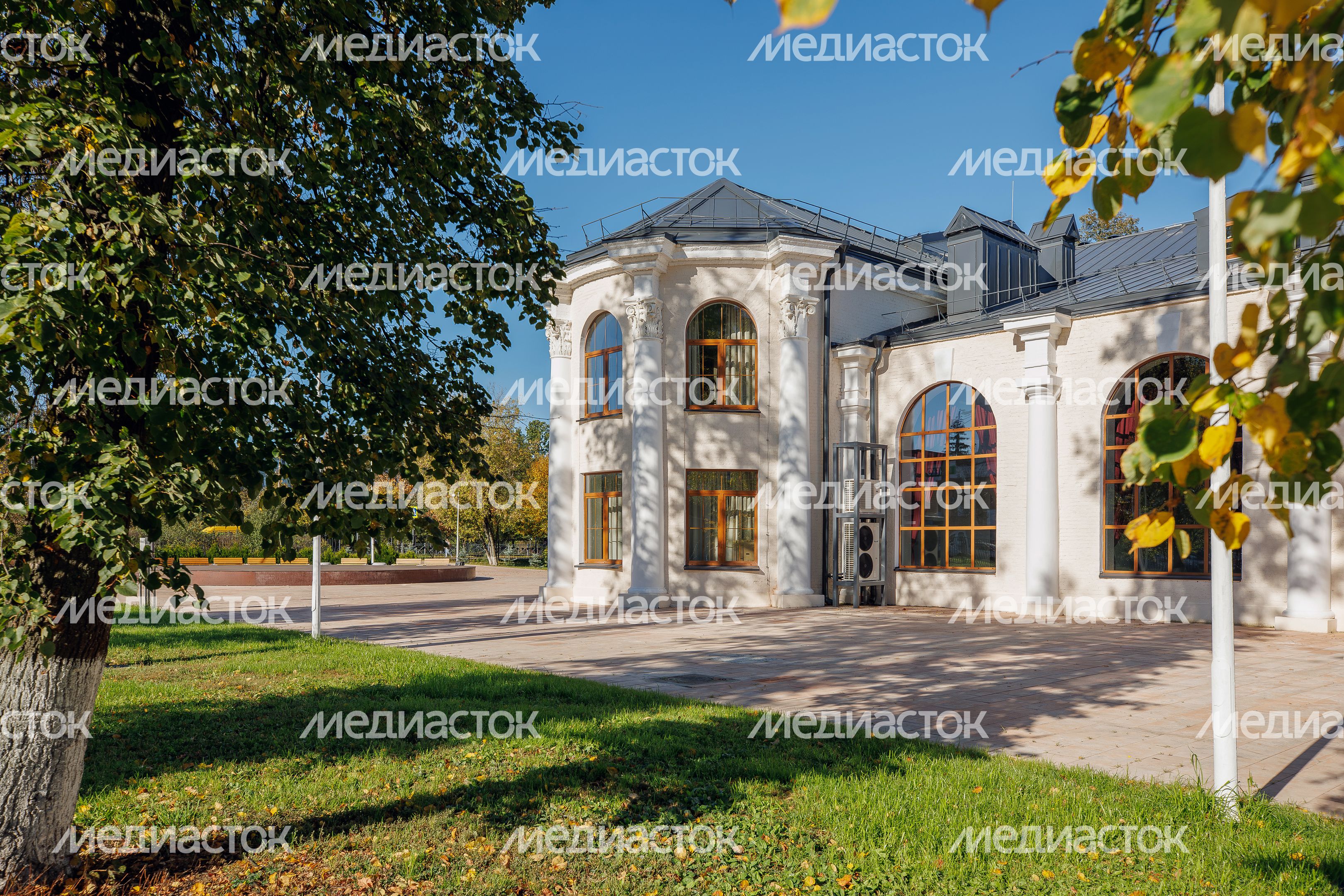 Центр культуры и искусств им. Л.Н. Кекушева в Ивантеевке Пушкинского округа после капитального ремонта Центр культуры и искусств им. Л.Н. Кекушева в Ивантеевке Пушкинского округа после капитального ремонта