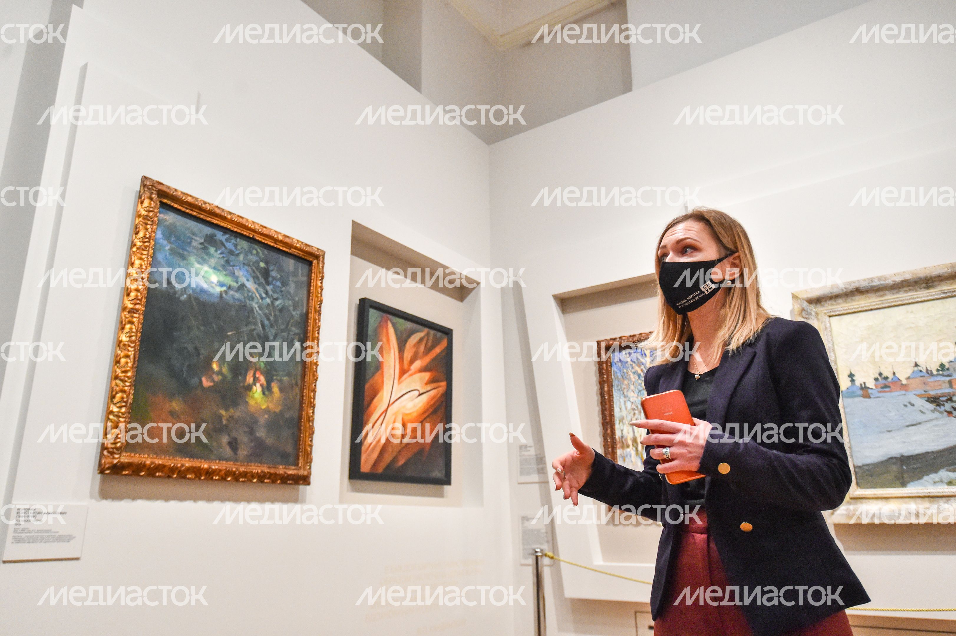 Выставка «Мир, сотворенный заново» в Серпуховском историко-художественном музее