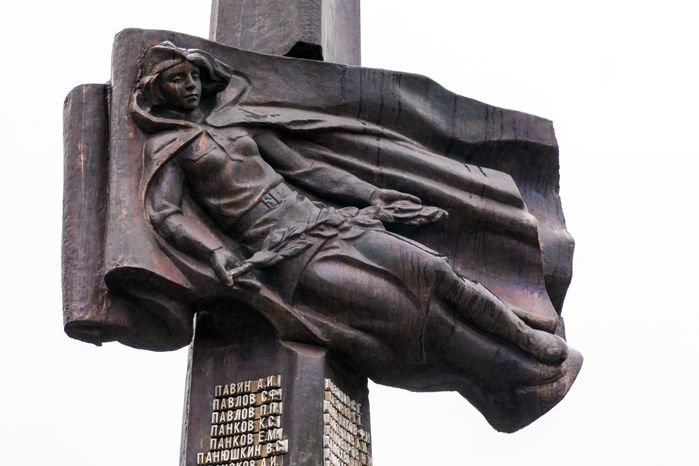 Мемориал погибшим в годы Великой Отечественной войны и воинам-интернационалистам в Высоковске округа Клин