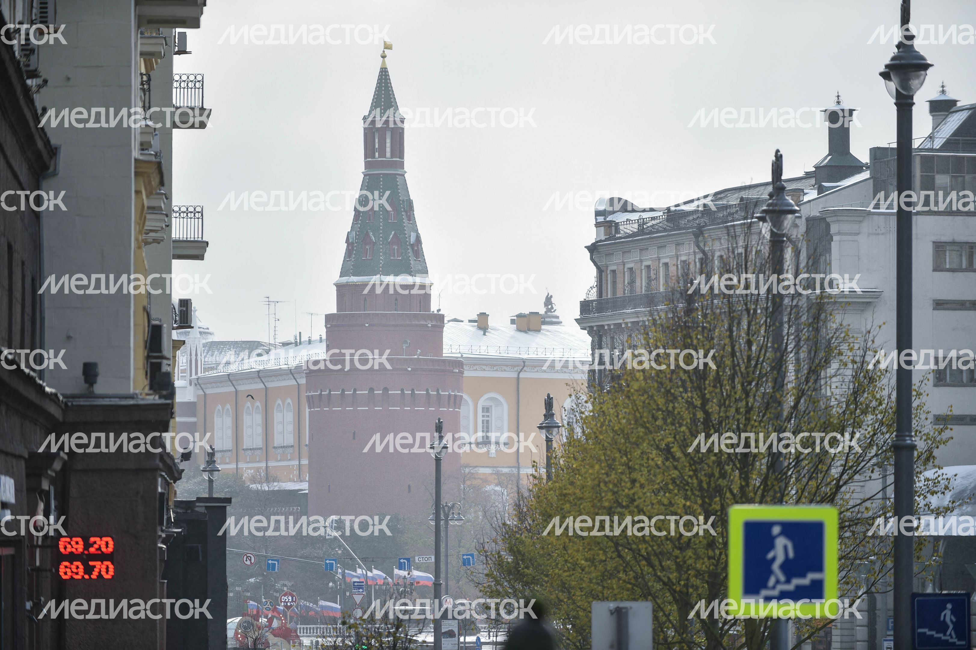 Посадка лип на Тверской улице