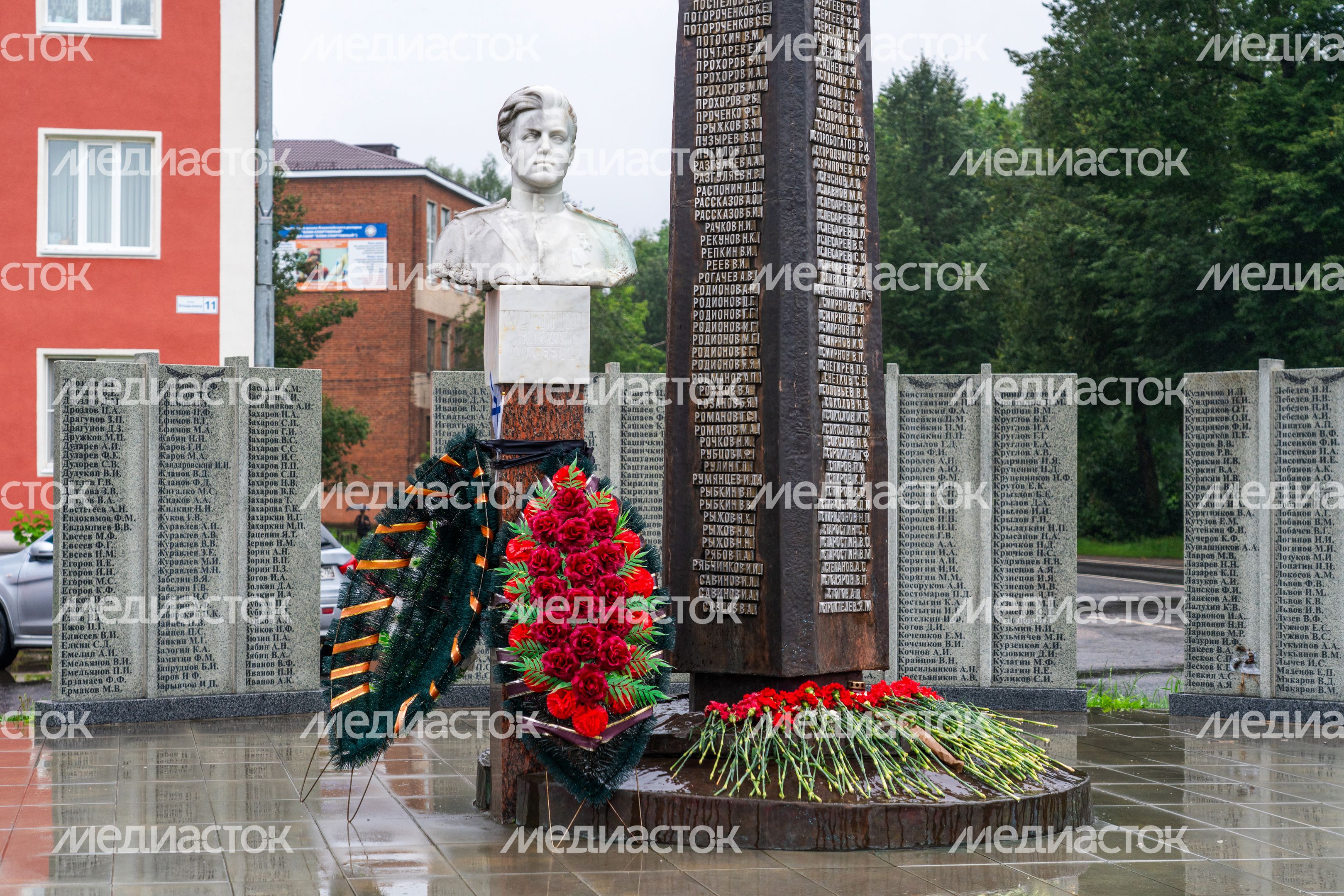 Мемориал погибшим в годы Великой Отечественной войны и воинам-интернационалистам в Высоковске округа Клин Мемориал погибшим в годы Великой Отечественной войны и воинам-интернационалистам в Высоковске округа Клин