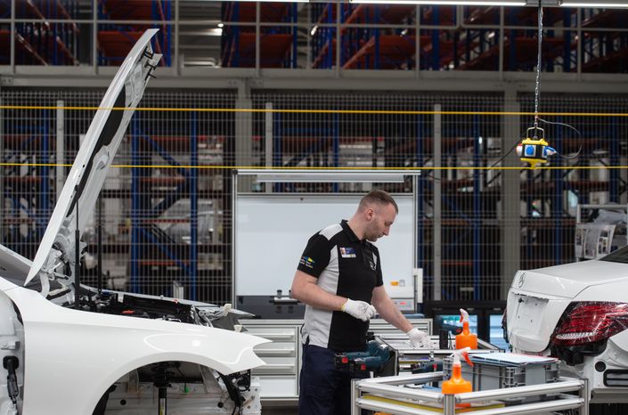 Открытие автомобильного завода Mercedes‑Benz в Подмосковье