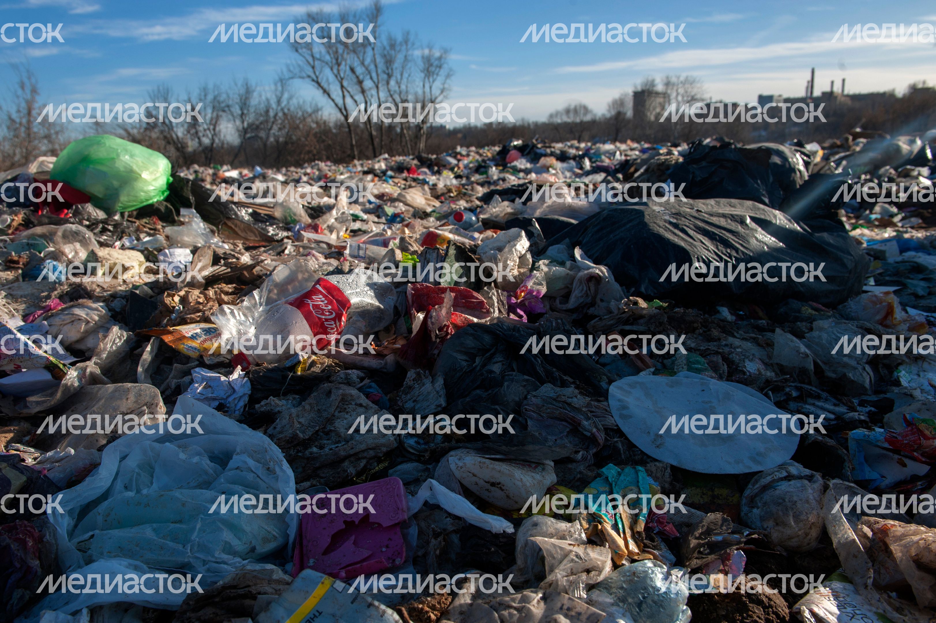 Незаконная свалка в Печатниках Незаконная свалка в Печатниках