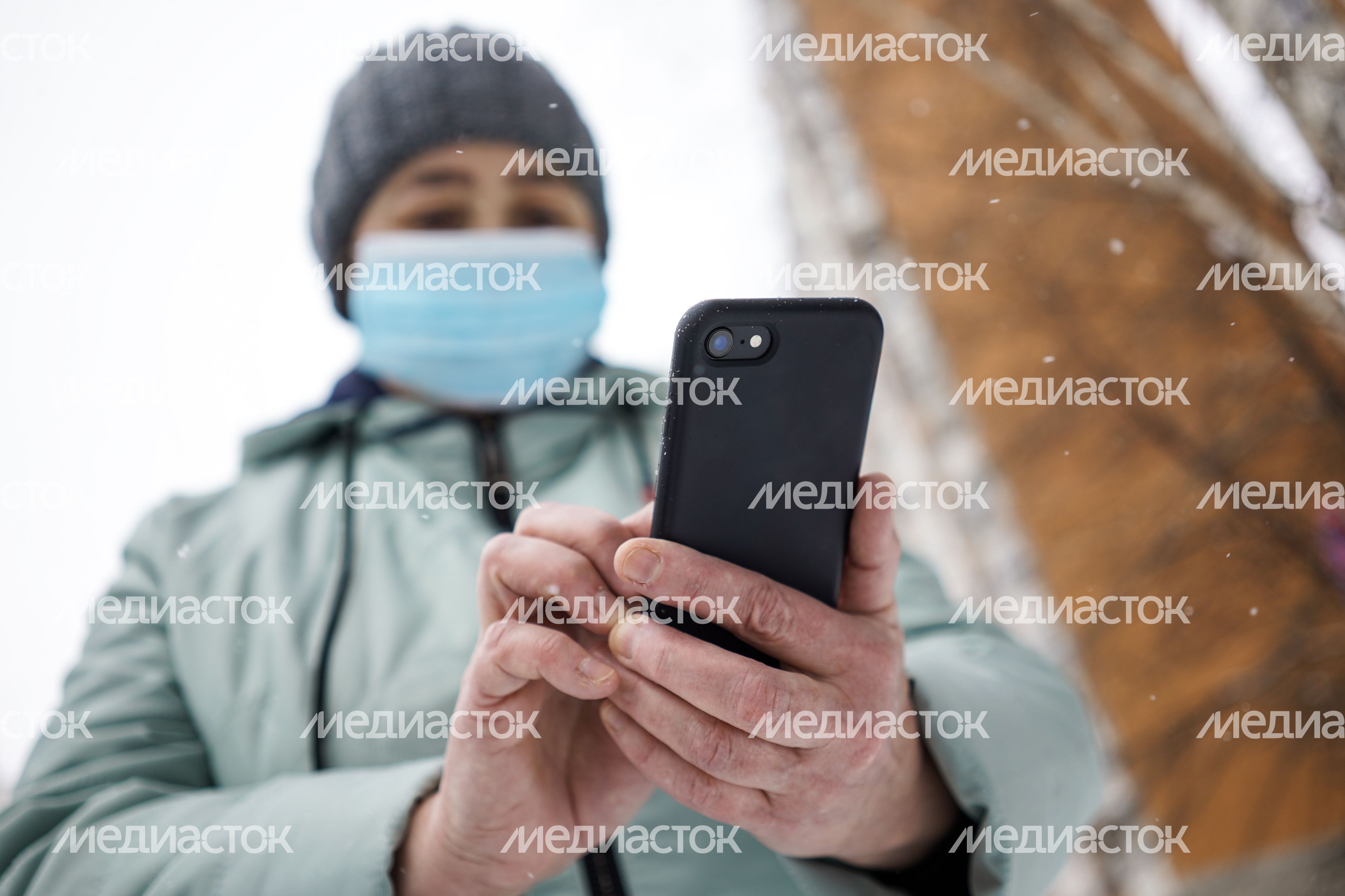 Мобильные телефоны