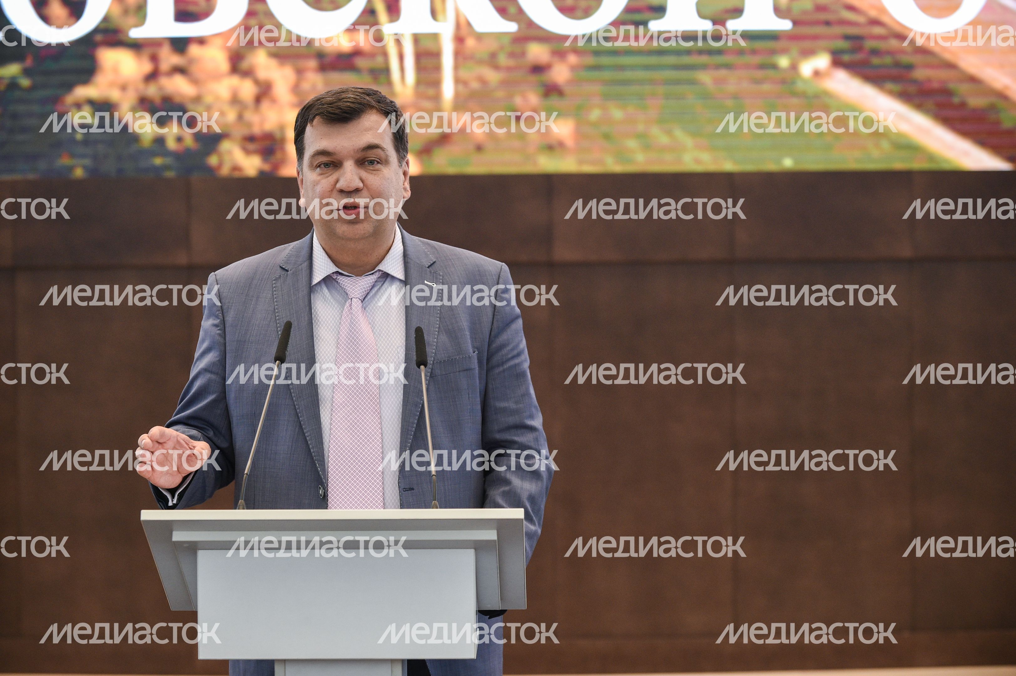 Награждение работников дорожного хозяйства губернатором МО