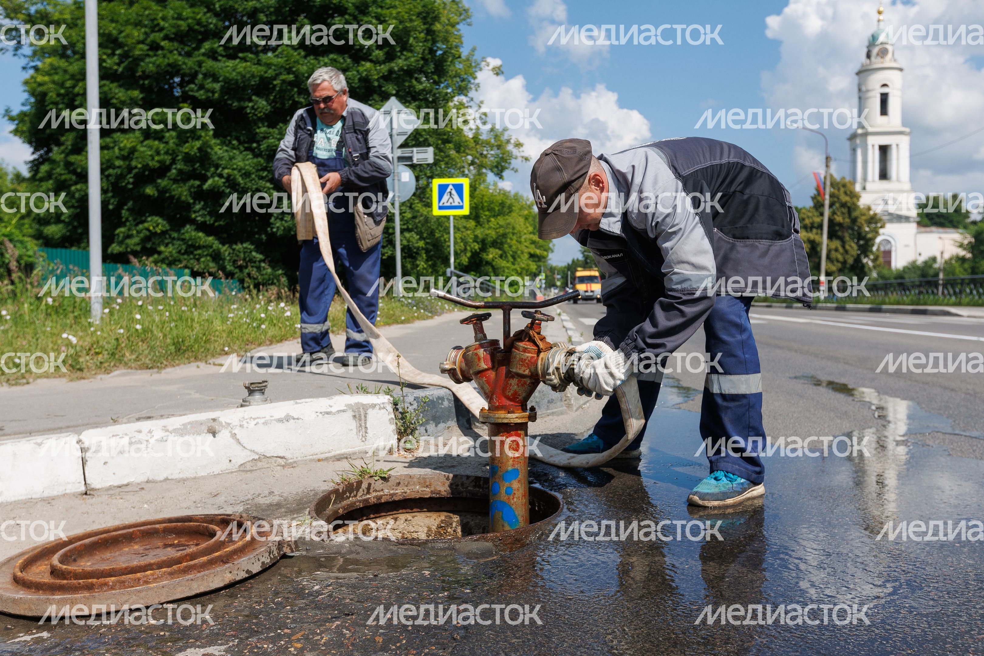 Ремонтные работы по промывке систем холодного водоснабжения на объектах Мособлводоканала для подготовки объектов к зиме