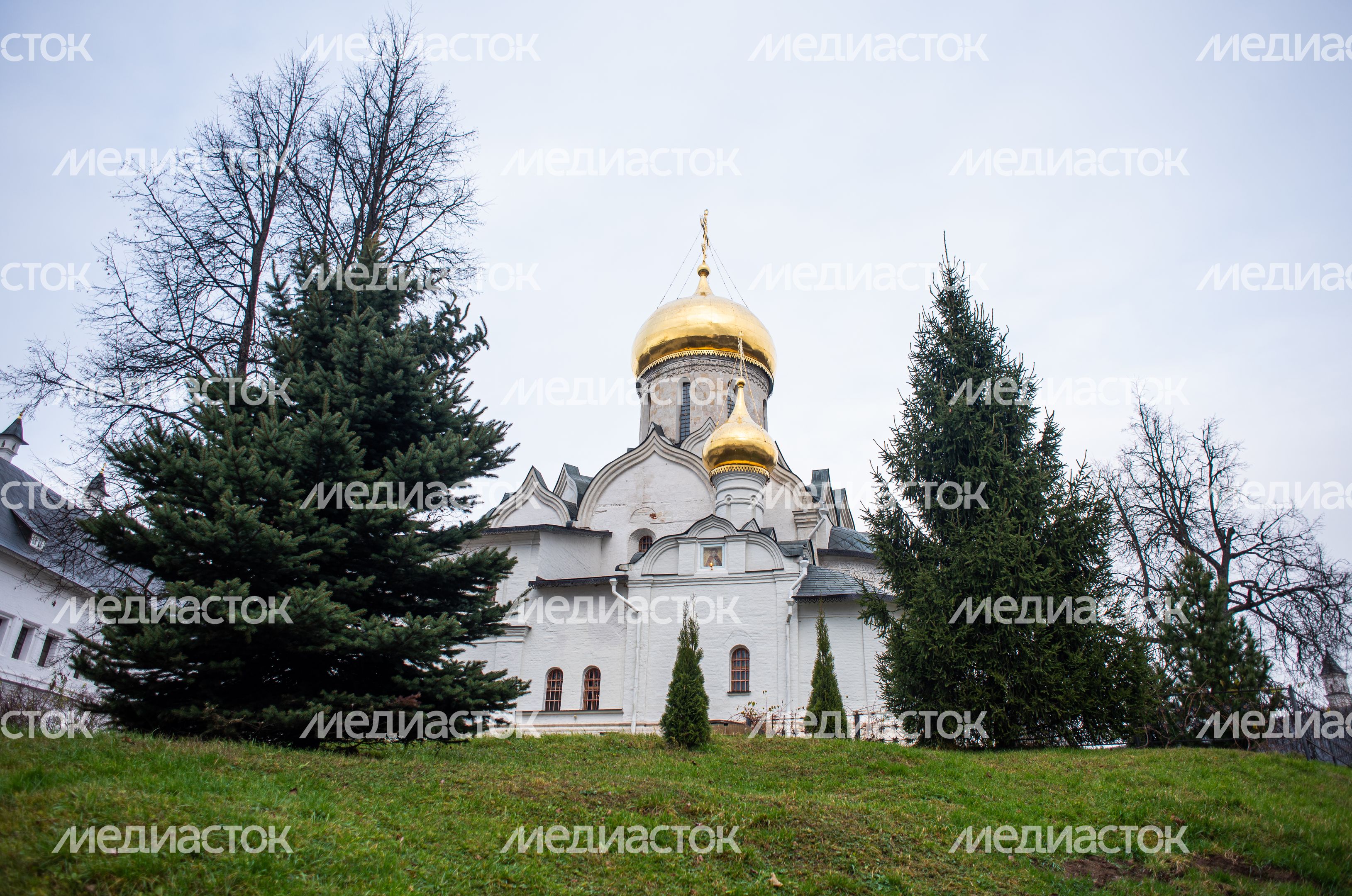 Осенние виды Саввино-Сторожевского Монастыря