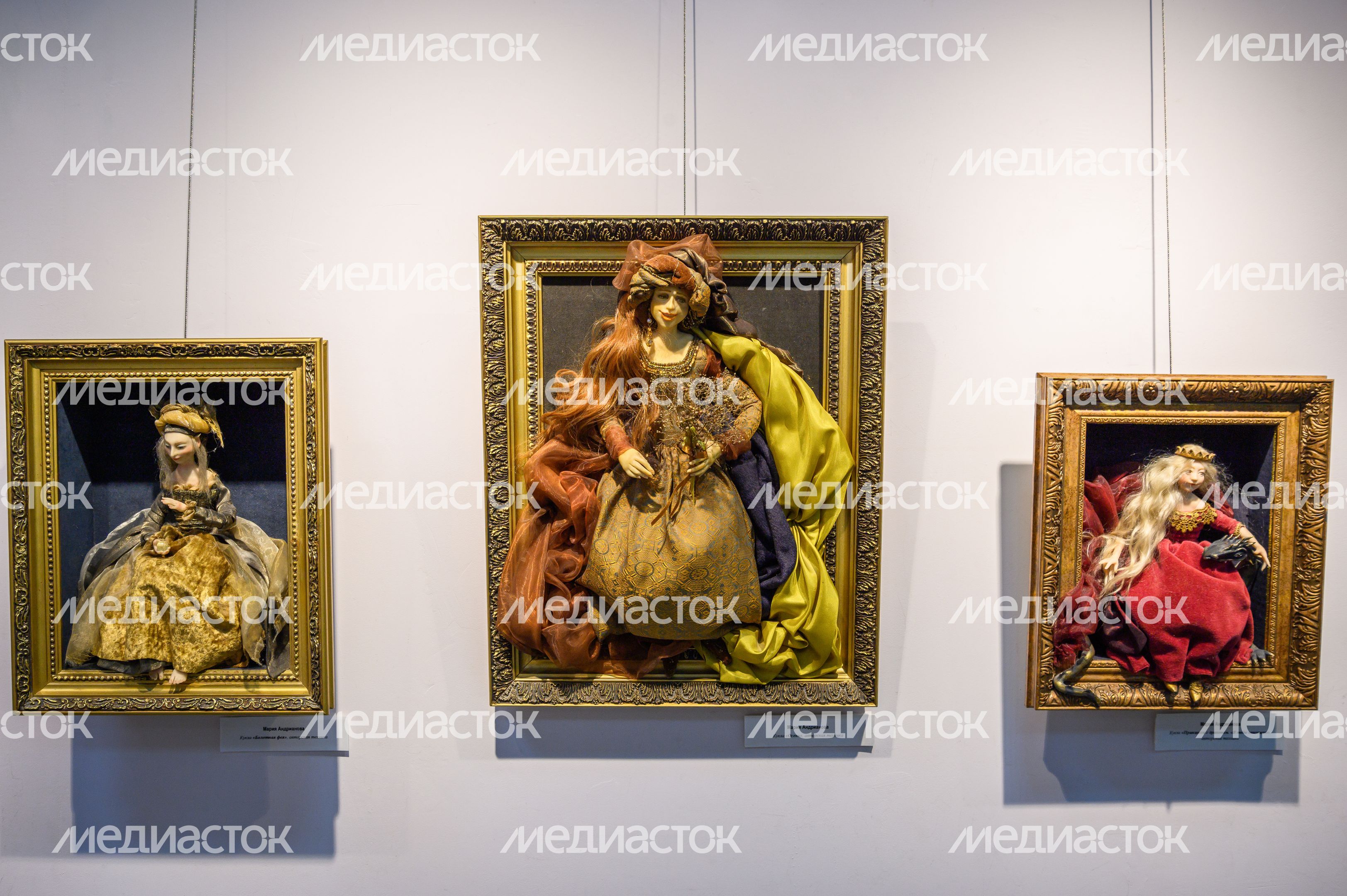 Выставка кукол Марии Андриановой и Лидии Семеновой в музее «Картинки» Выставка кукол Марии Андриановой и Лидии Семеновой в музее «Картинки»
