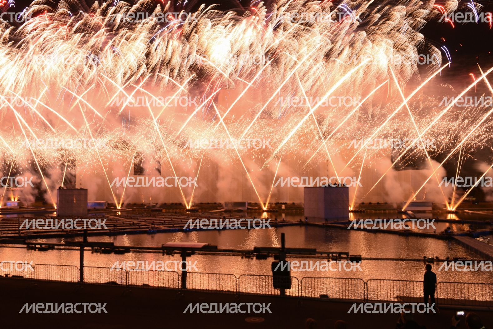 Открытие фестиваля «Круг света» — 2018 в Москве
