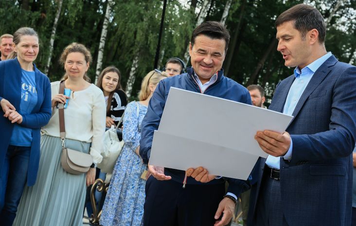 Проверка хода работ по очистке Малаховского озера Губернатором Подмосковья