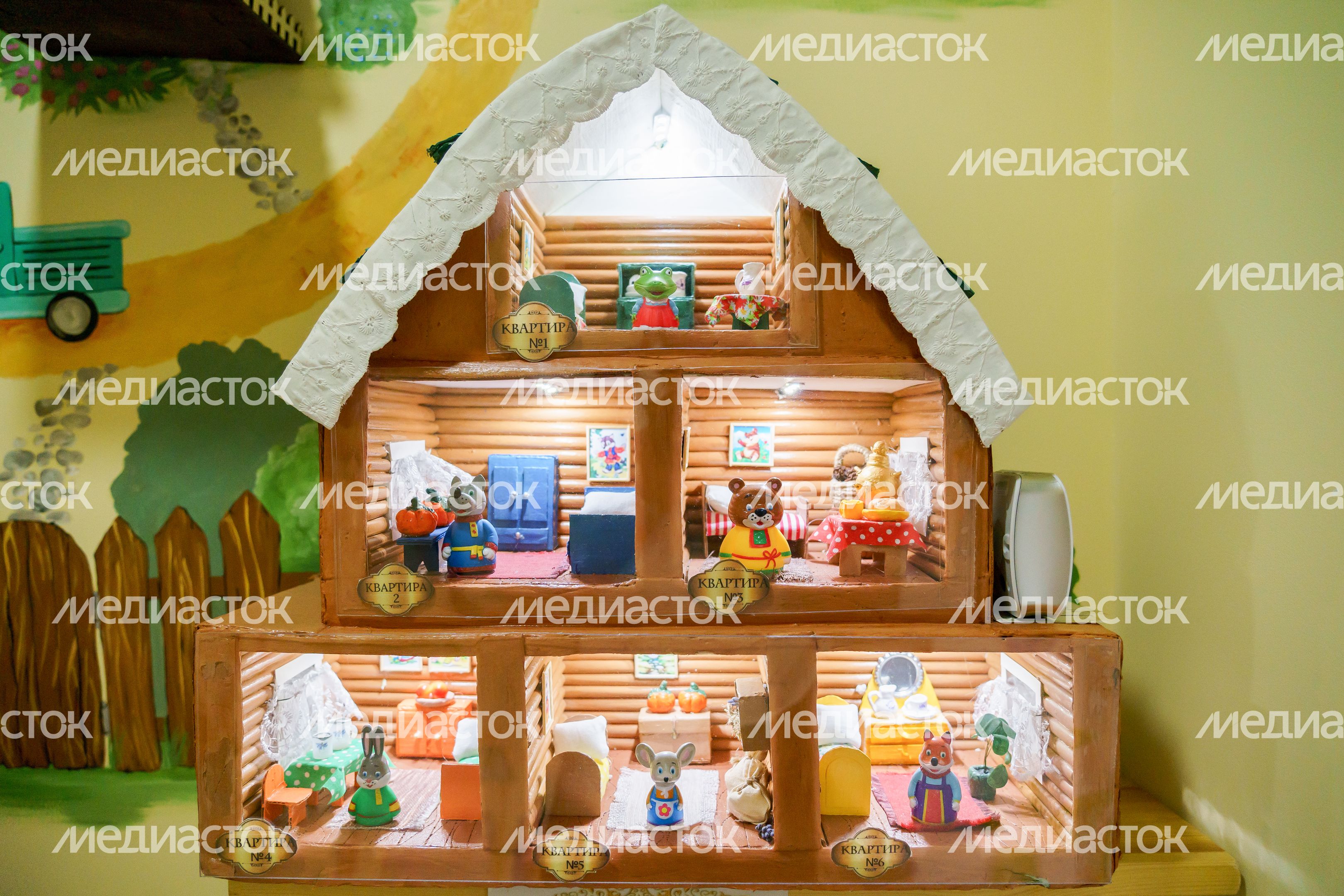 Театральный дом-музей кукол «За очагом» в Коломне