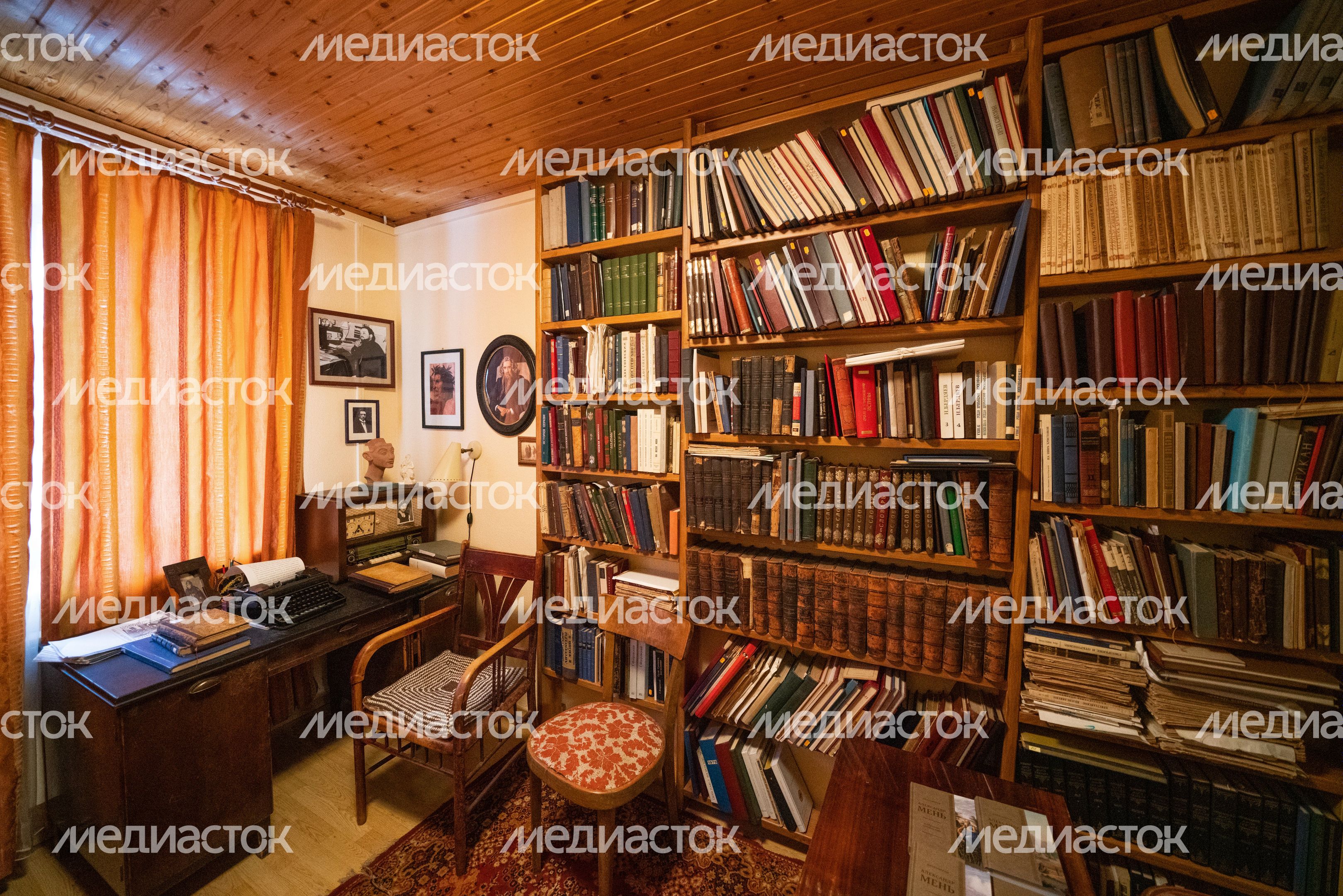 Сергиев Посад. Церковный комплекс на месте убиения А. Меня Сергиев Посад. Церковный комплекс на месте убиения А. Меня
