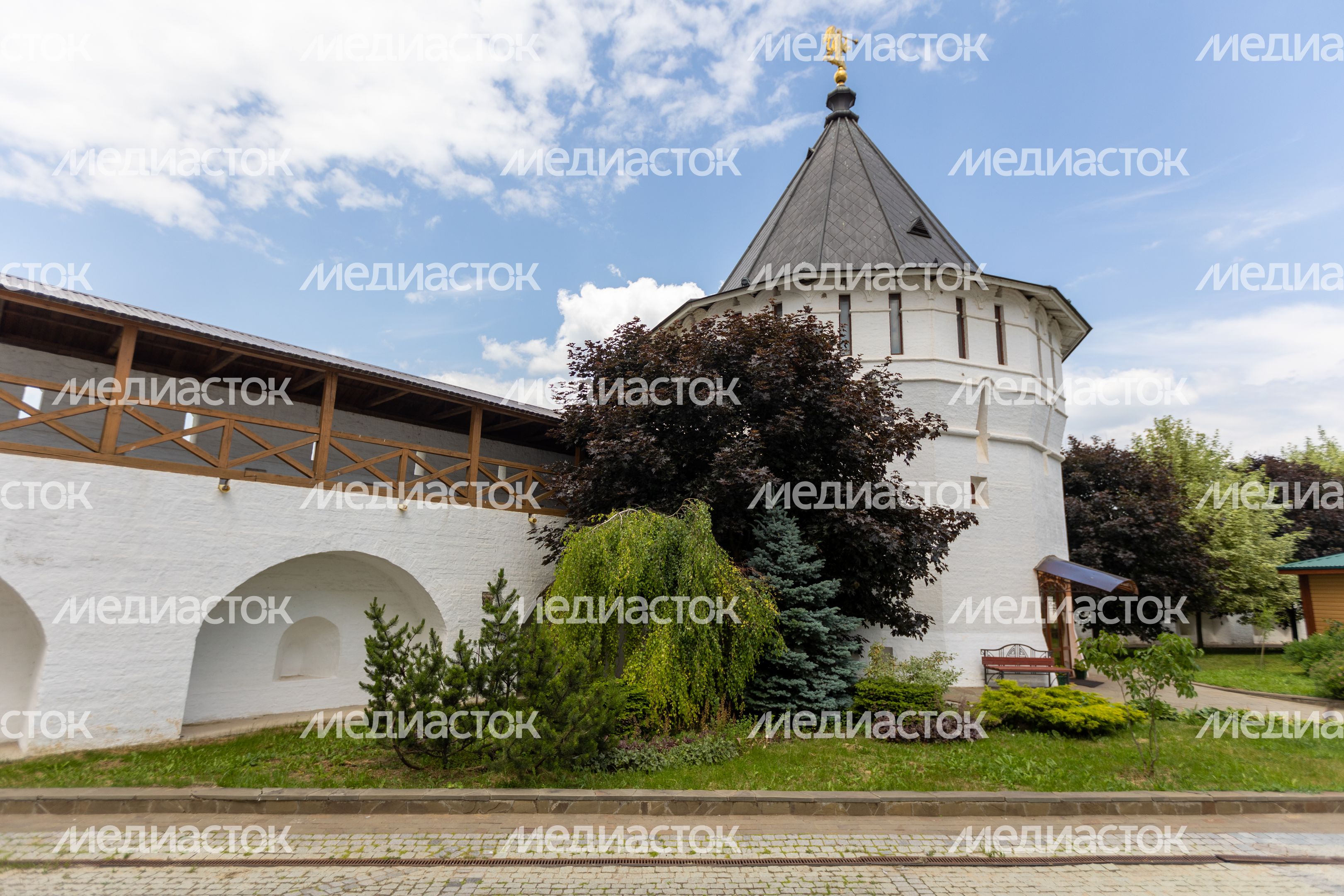 Серпухов. Высоцкий мужской монастырь Серпухов. Высоцкий мужской монастырь