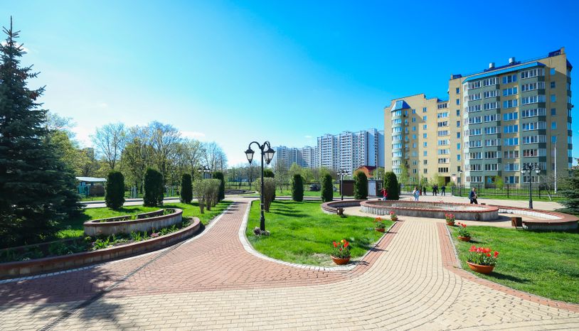 Губернатор поздравил с Праздником весны и труда жителей пансионата для пожилых в Черноголовке
