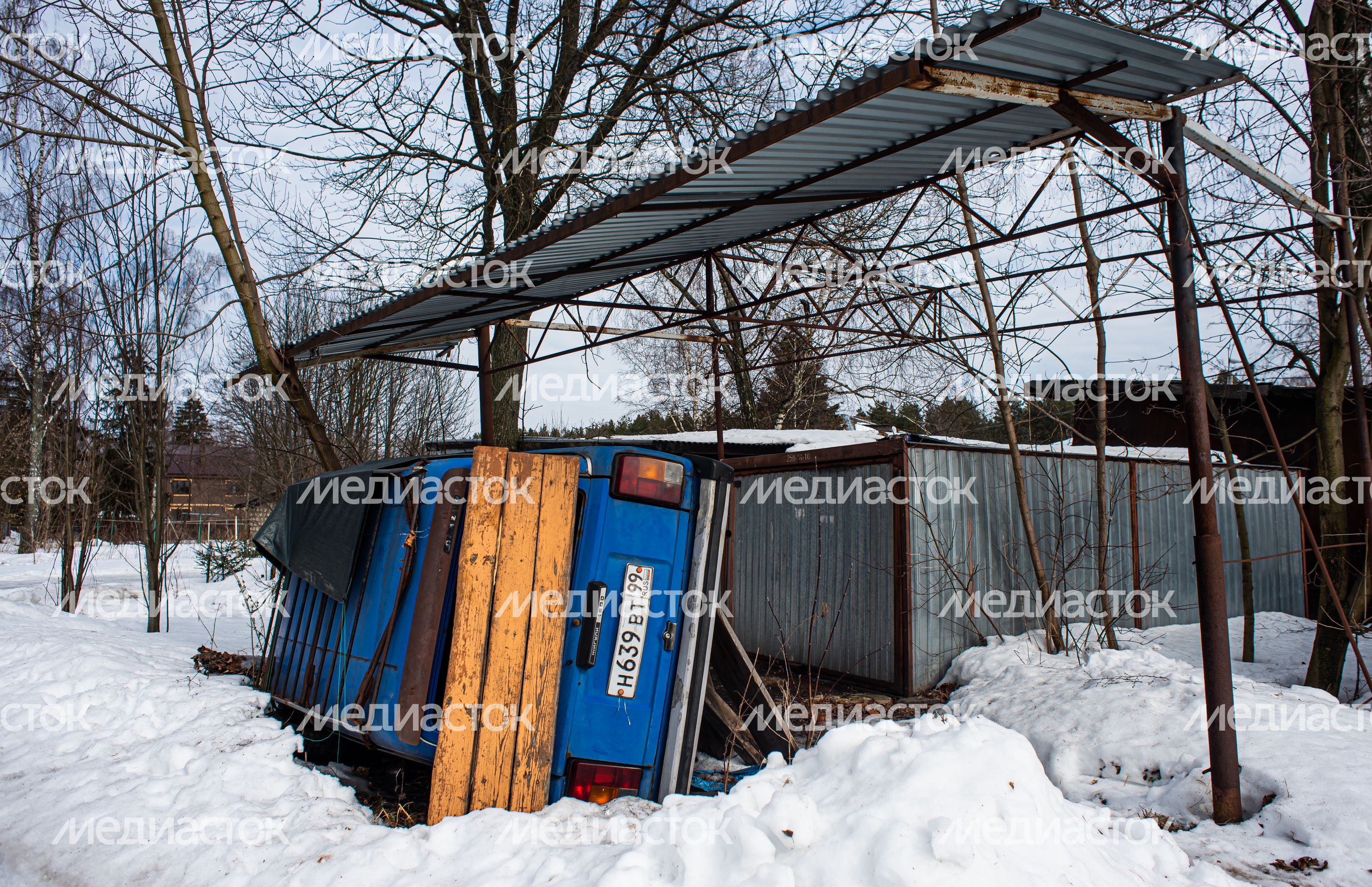 Зимние виды деревни Гребнево