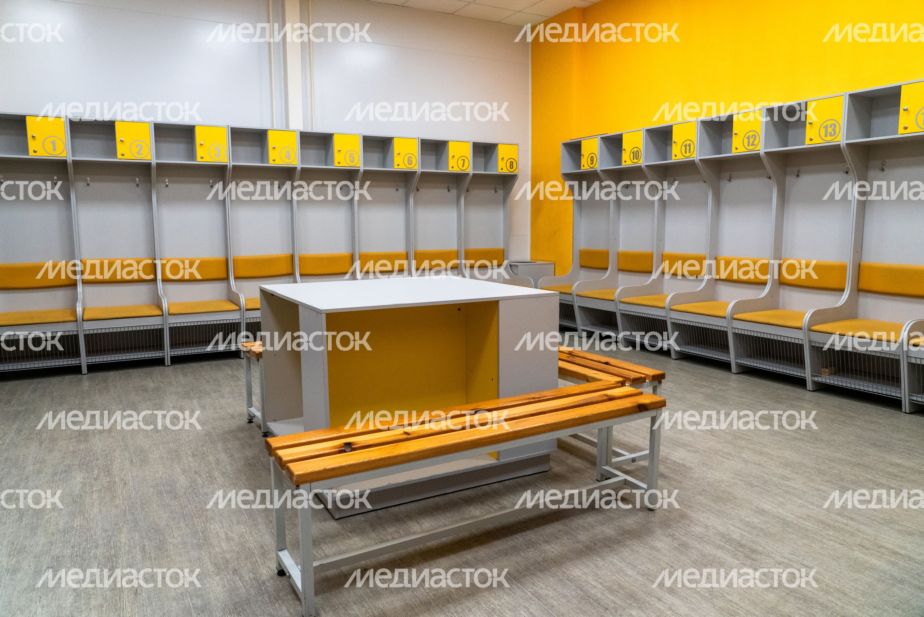 Раздевалка для спортсменов на стадионе «Центральный» в Одинцово