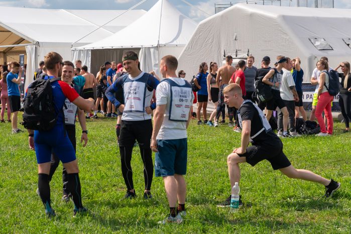 Гонка героев на полигоне Алабино собрала 1,5 тыс. человек