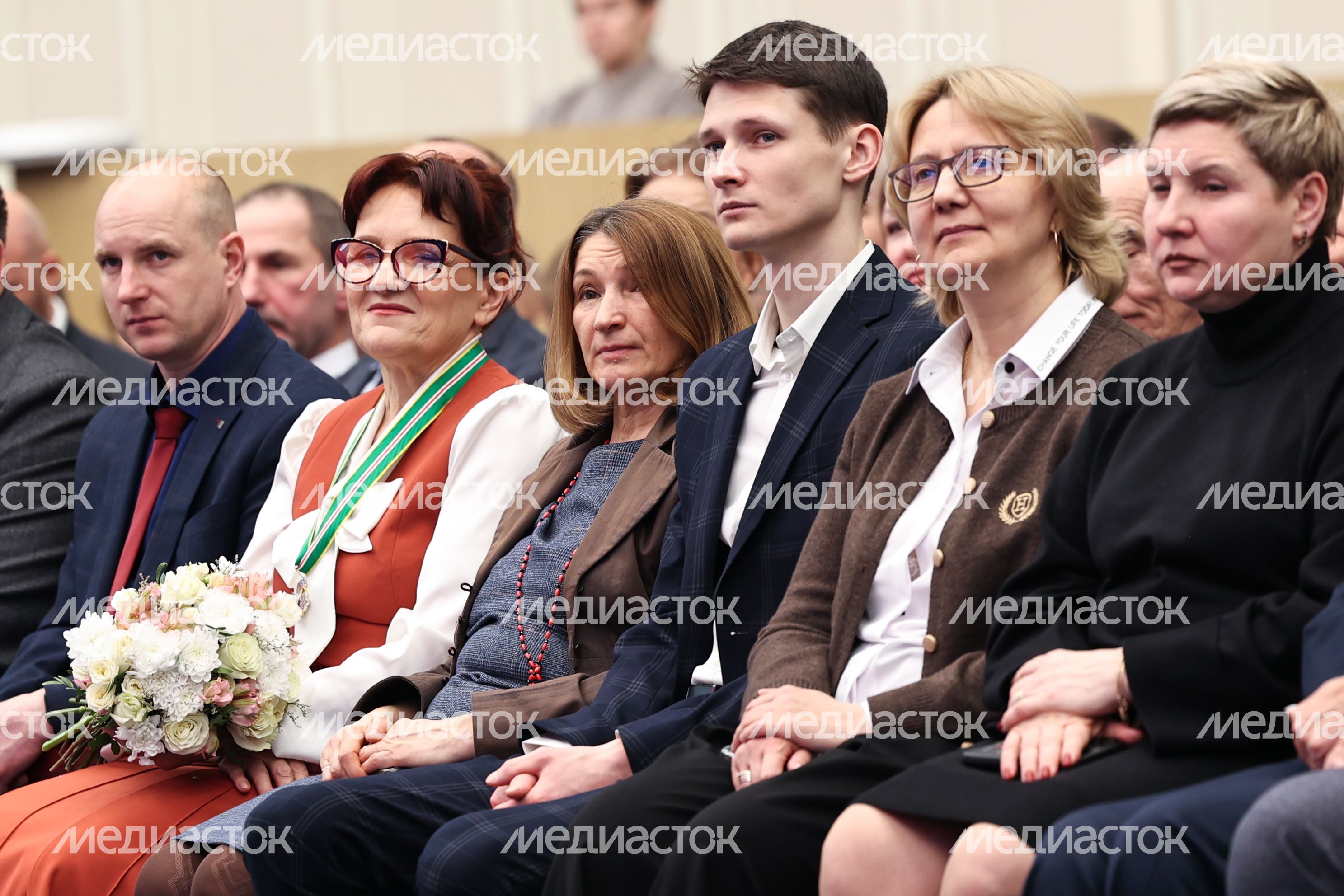 Энергетиков Подмосковья поздравили с профессиональным праздником Энергетиков Подмосковья поздравили с профессиональным праздником