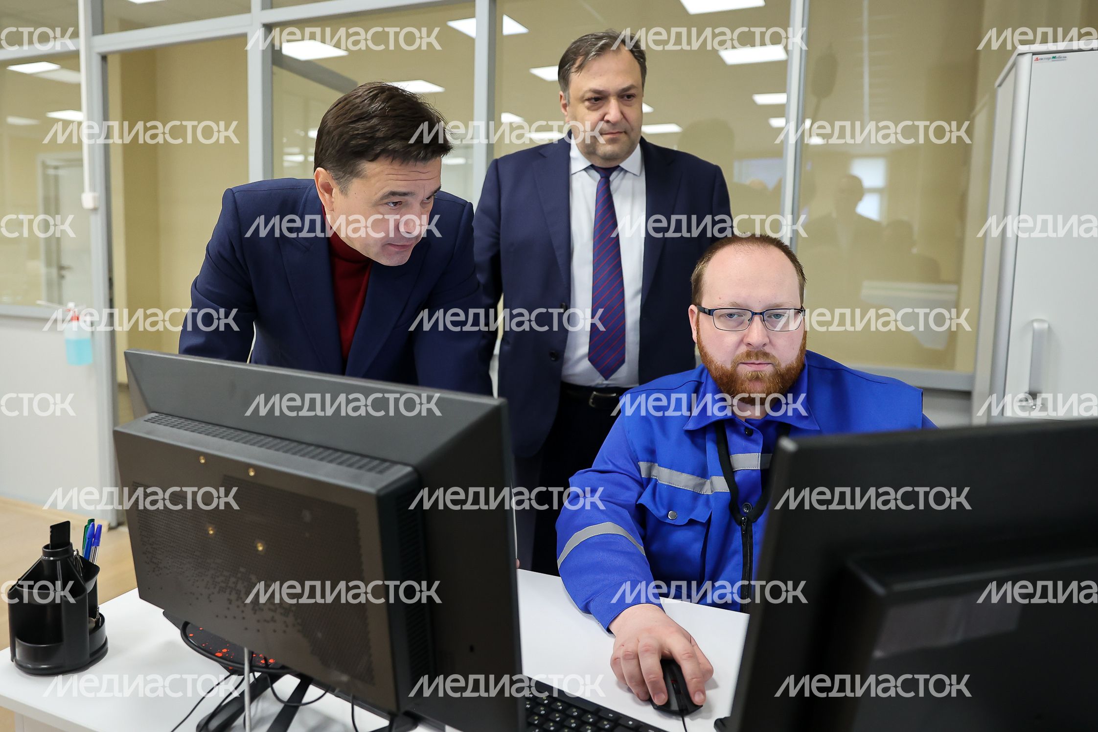 Поздравление Губернатором Подмосковья сотрудников Московской областной станции скорой медицинской помощи с профессиональным праздником