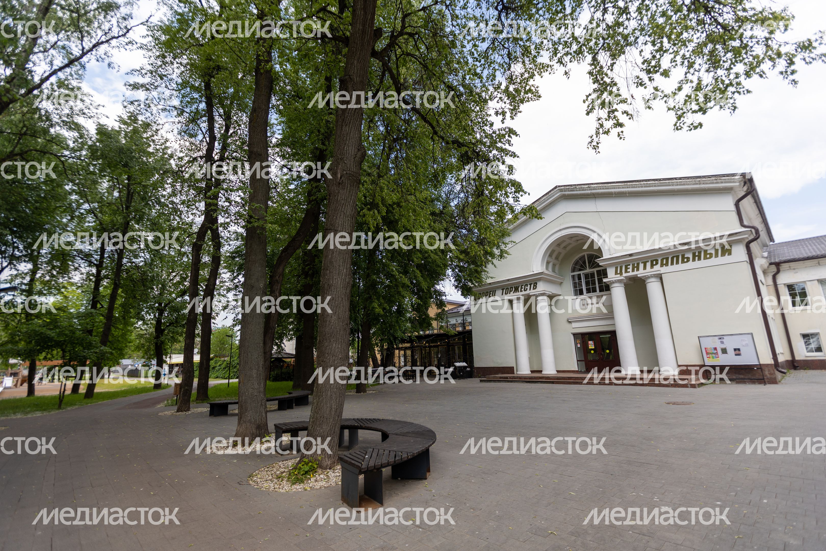 Серпухов. Парк имени Олега Степанова Серпухов. Парк имени Олега Степанова