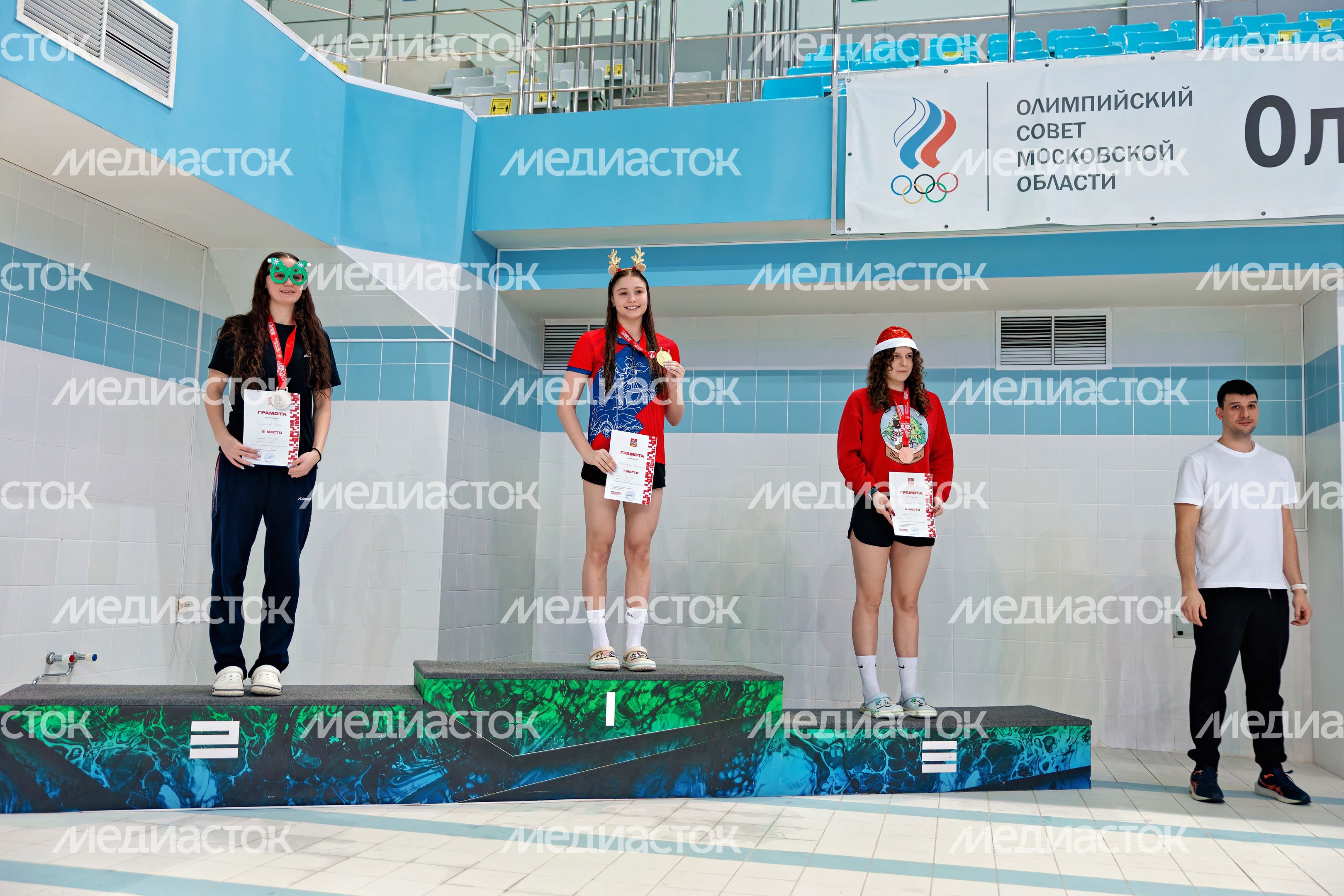 Награждение победителей Чемпионата Московской области по плаванию в Рузе Награждение победителей Чемпионата Московской области по плаванию в Рузе