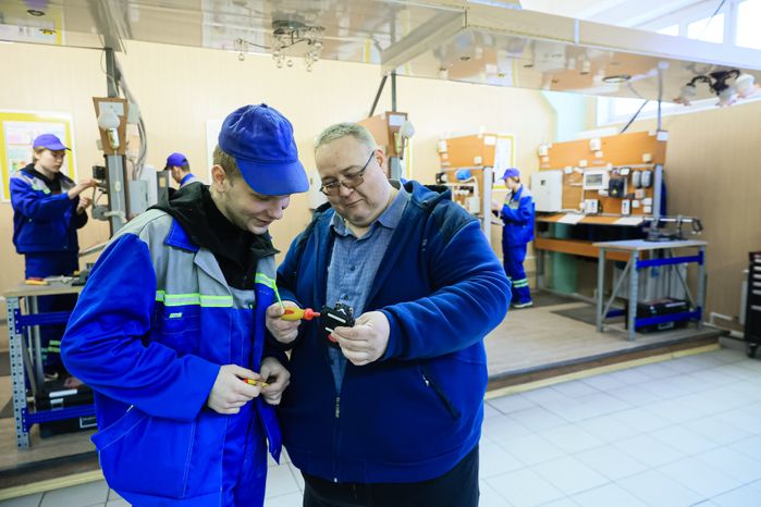 Посещение Губернатором Павлово-Посадского Техникума