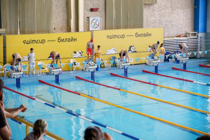 Финальный весенний турнир по плаванию международной серии Swimcup в Раменском