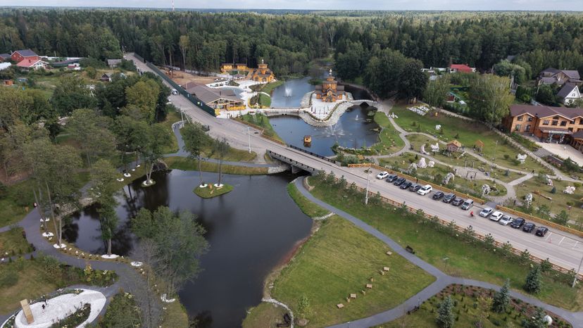 Благоустроенный парк "Сераксеево" в г.о. Серпухов