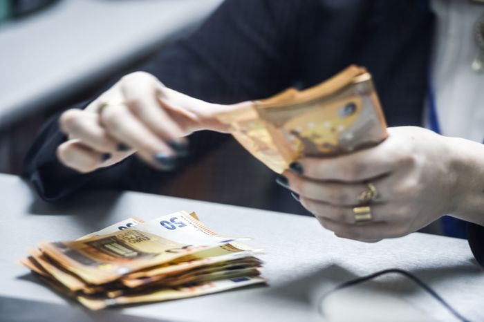 Система tax free для возврата НДС иностранцам начинает работу в России в тестовом режиме