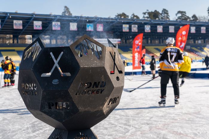 Турнир по уличному хоккею POND HOCKEY в Красногорске