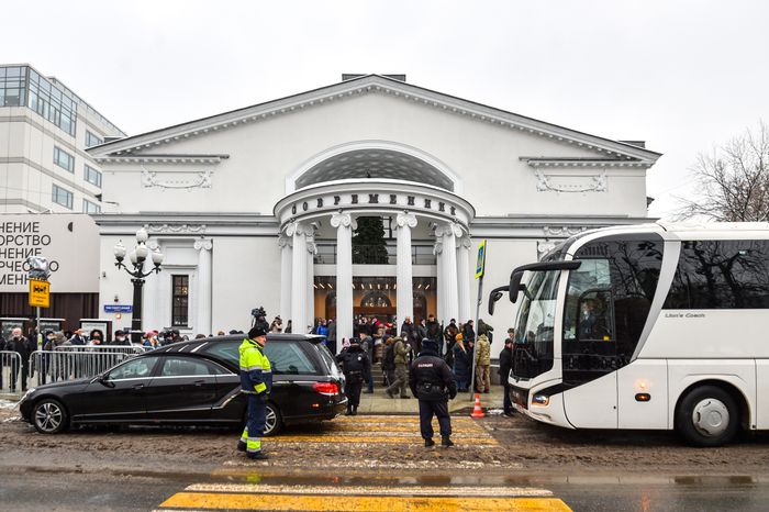 Церемония прощания с актером Валентином Гафтом в театре «Современник» в Москве