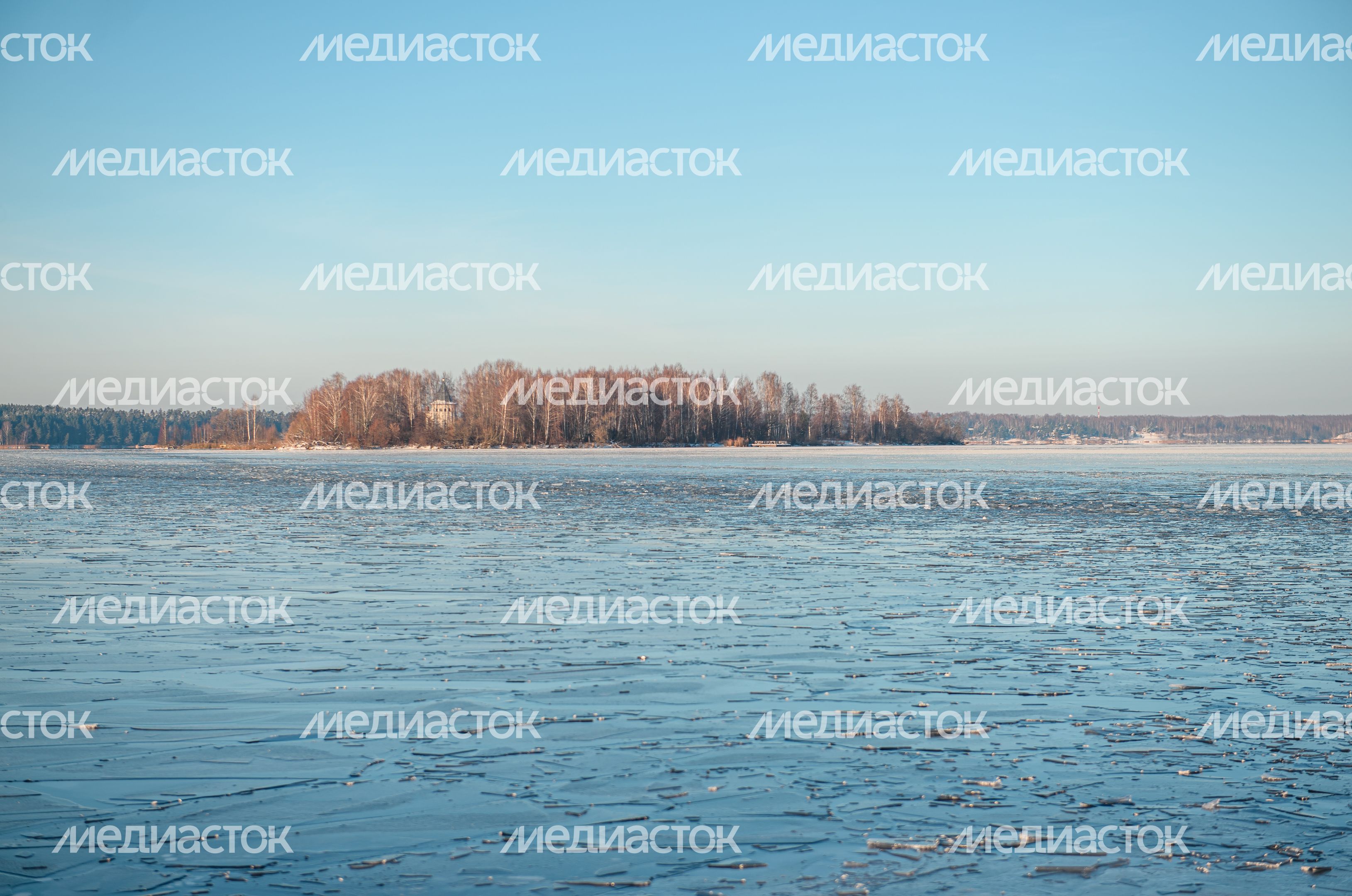 Зимние виды города Калязин