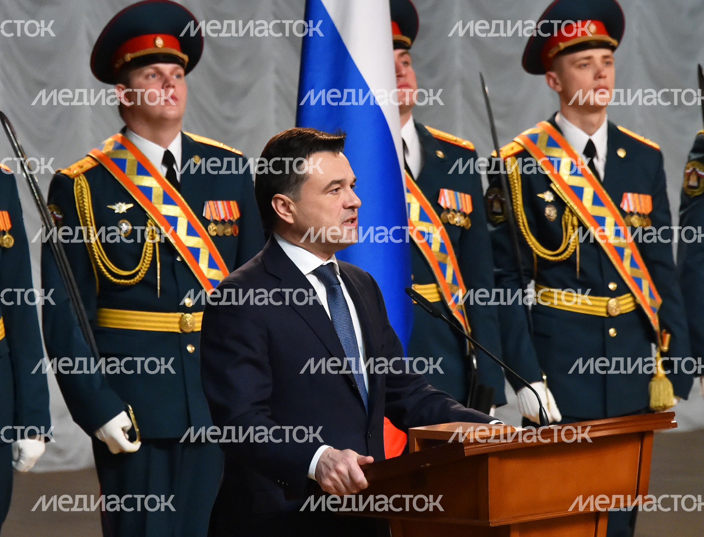 Сбор по подведению итогов деятельности системы РСЧС прошел в подмосковном доме правительства Сбор по подведению итогов деятельности системы РСЧС прошел в подмосковном доме правительства
