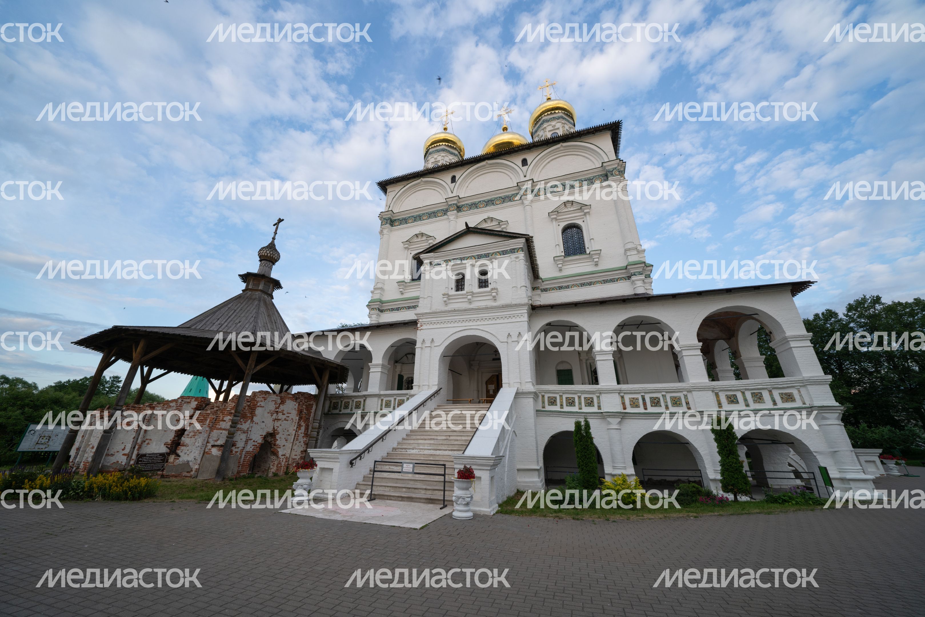 Иосифо-Волоцкий Монастырь Иосифо-Волоцкий Монастырь