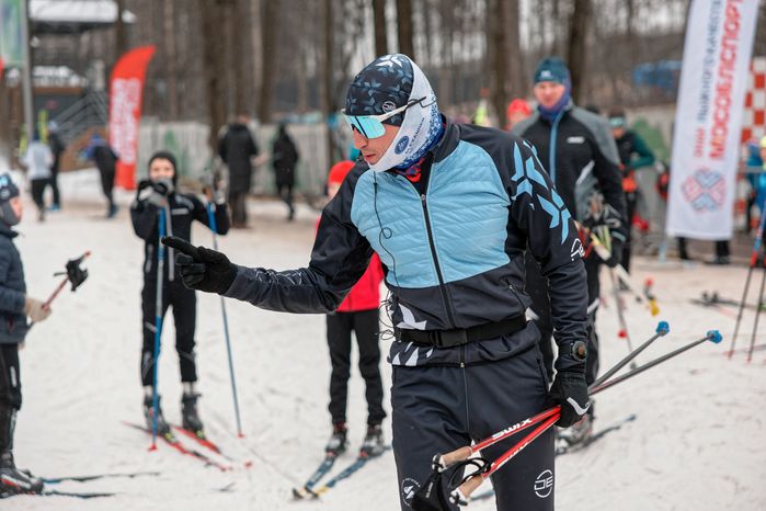 Тренировка для лыжников от Олимпийского чемпиона Александра Легкова в Одинцово