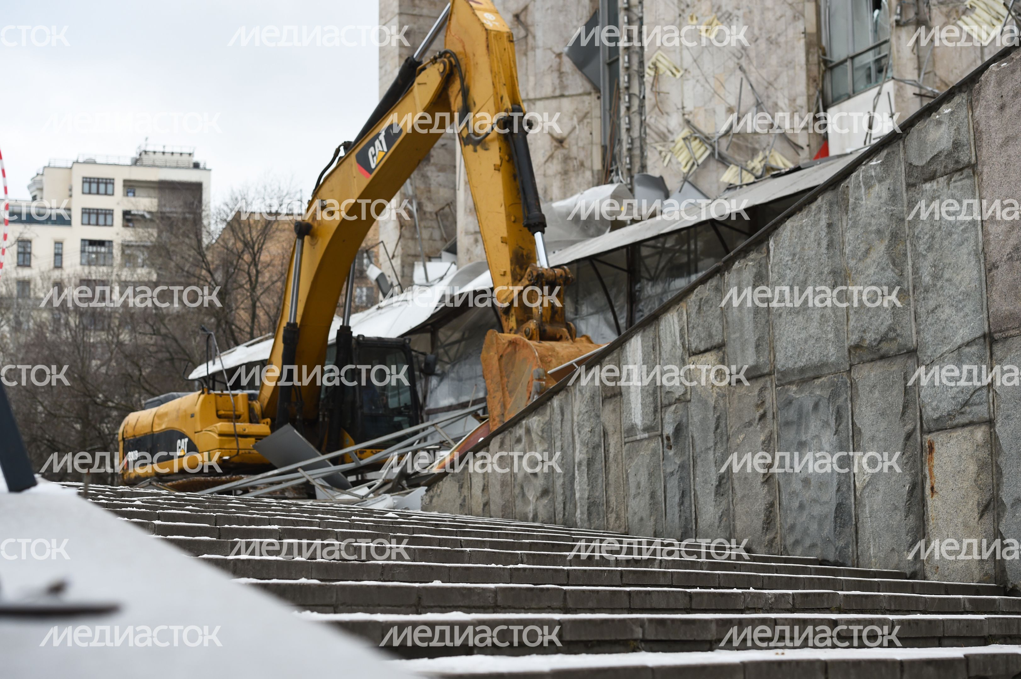 Снос кинотеатра «Соловей» в Москве