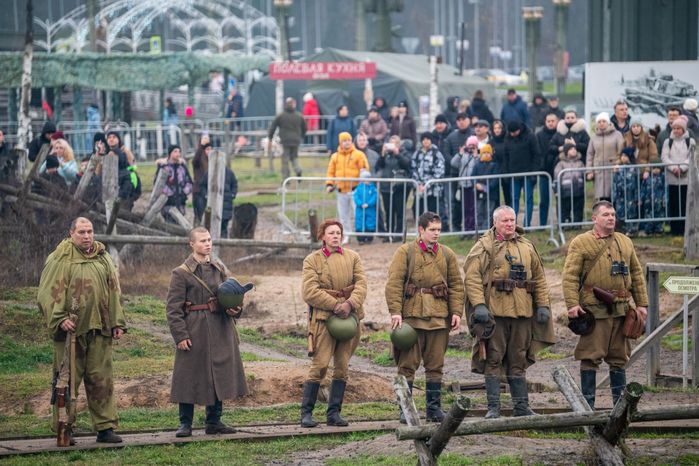 Военно-историческая реконструкция «Битва под Москвой» ко Дню воинской славы России