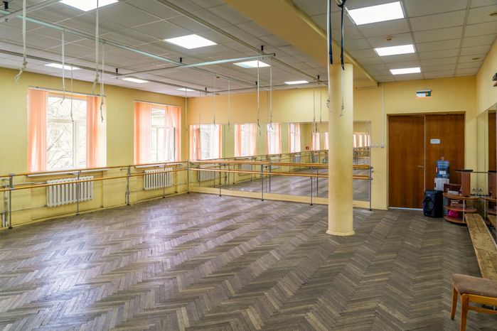 Танцевальный зал в Можайском культурном досуговом центре – умном ДК