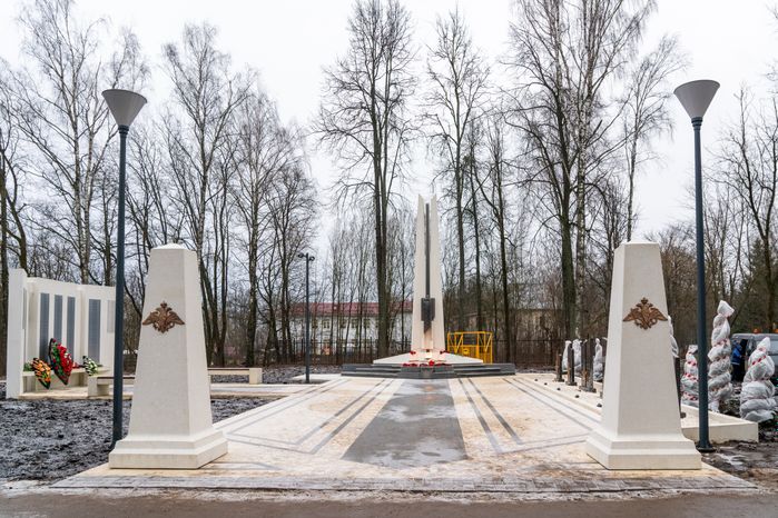 Обновленный мемориал в микрорайоне Майданово в Клину
