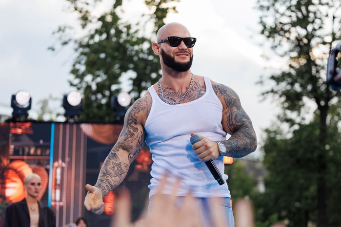 Рэпер Джиган на открытии VK Fest -2024 в московских "Лужниках"
