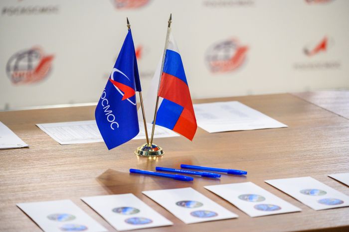 Тренировка космонавта Олега Платонова в Звездном городке к полету на МКС на борту Crew Dragon