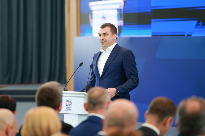 На форуме выступил руководитель Исполкома Народного фронта Михаил Кузнецов