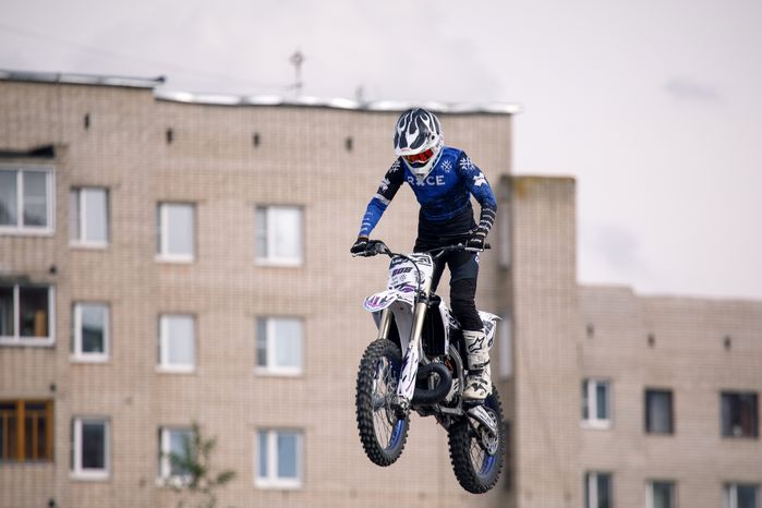 Шоу команды мотофристайла FMX13 в Лобне