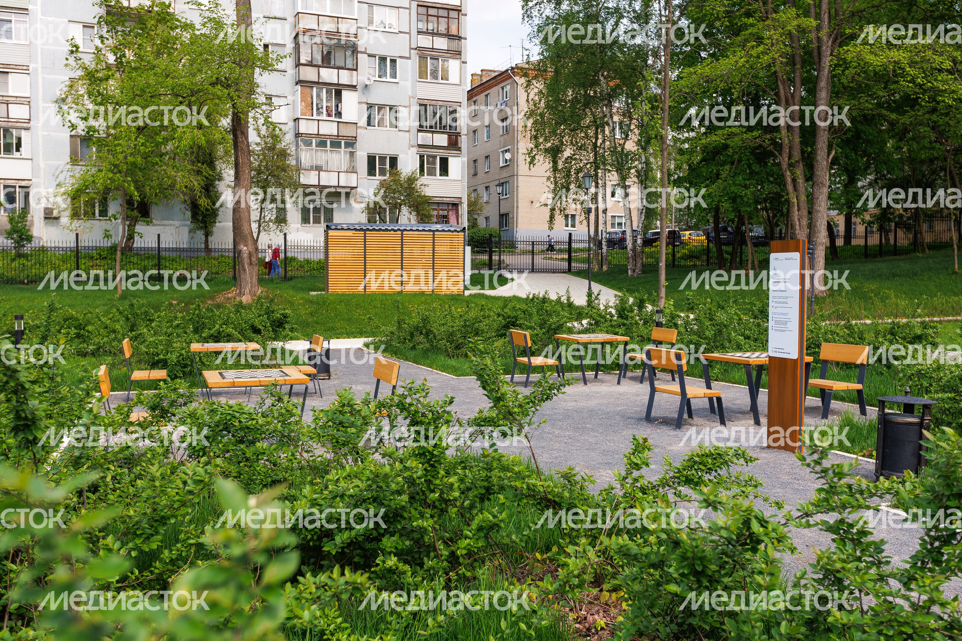Парк усадьбы Лыткарино (усадьбы Зотовых-Чернышевых) Парк усадьбы Лыткарино (усадьбы Зотовых-Чернышевых)